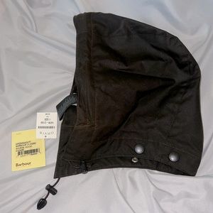 NWT Barbour classic detachable hood in Olive color.